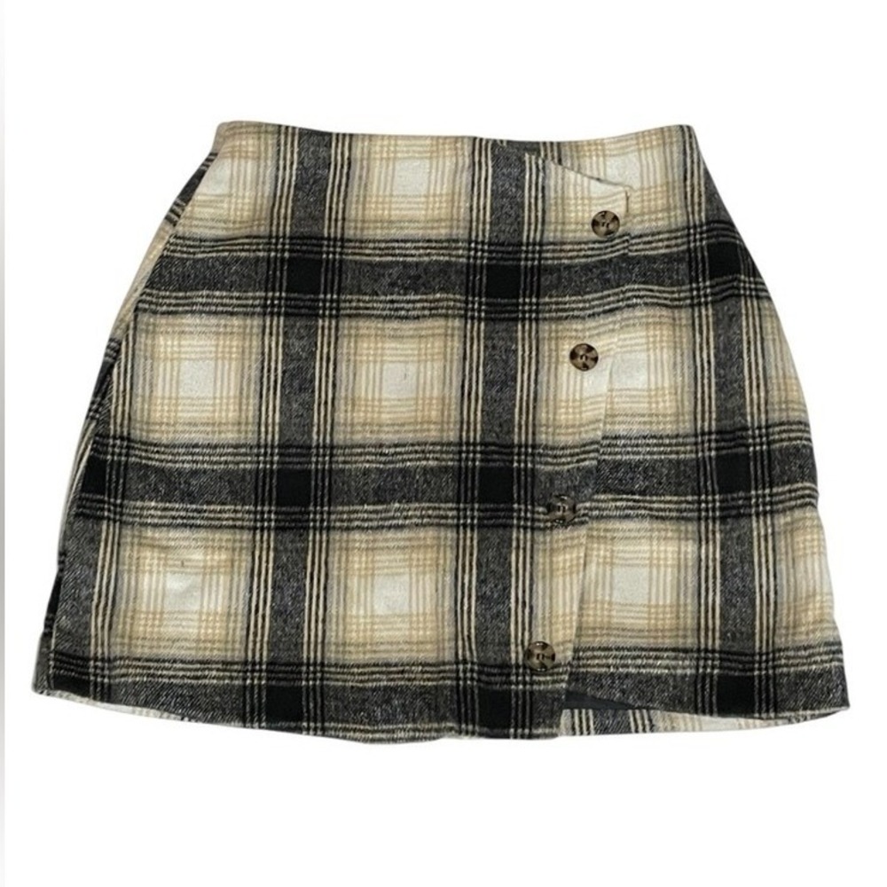 Earthbound Trading Co Plaid Button Front Mini Skirt Women's Size M